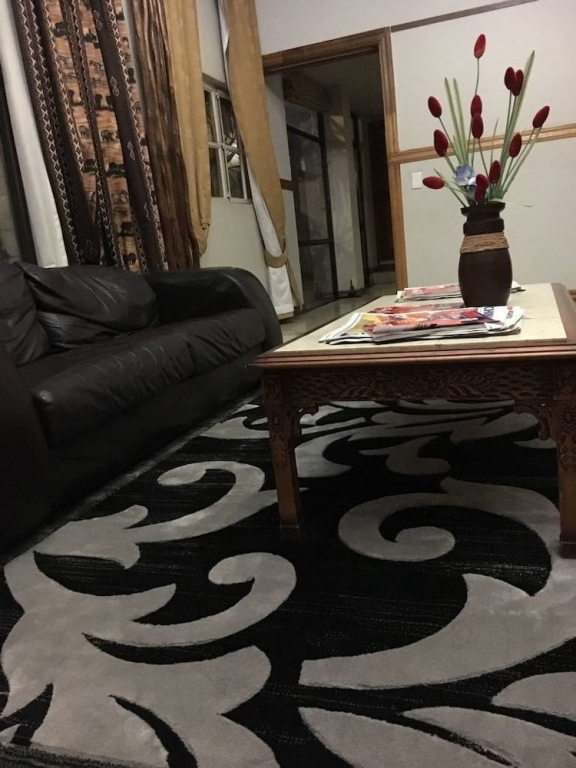 Tassili Lodge