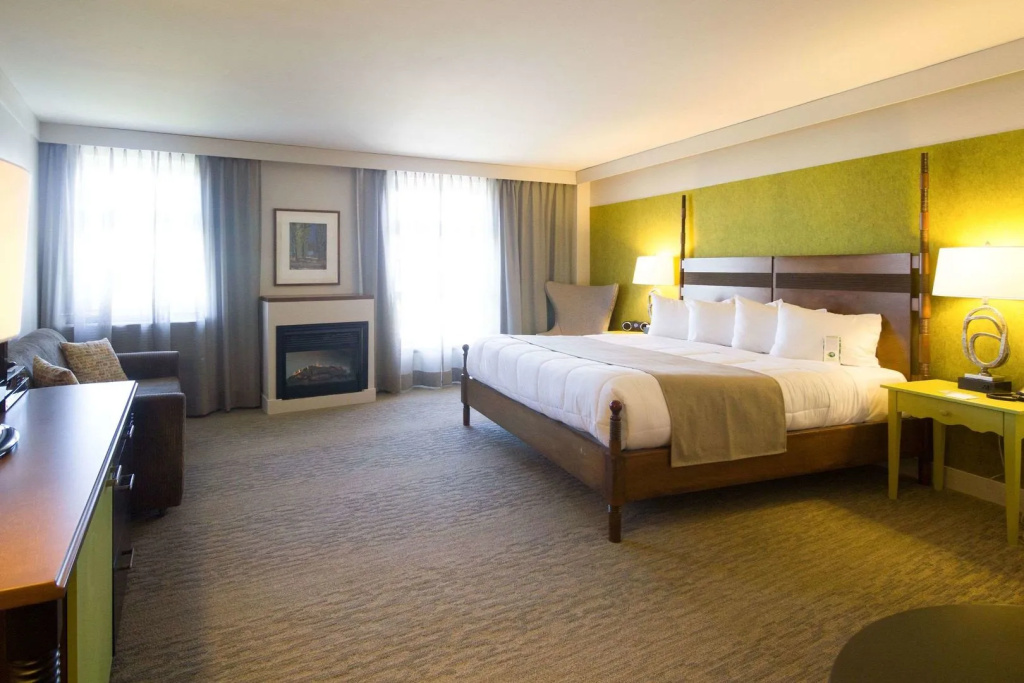 Hotel Champlain