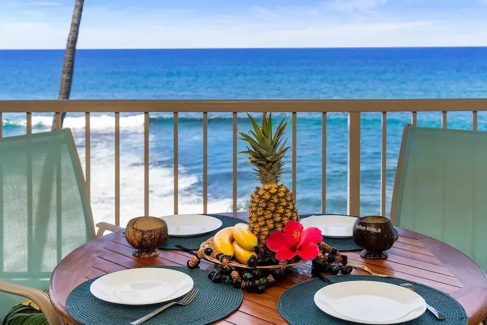 Ocean Front Deluxe Top Floor AC Concierge Included - Vrkcv