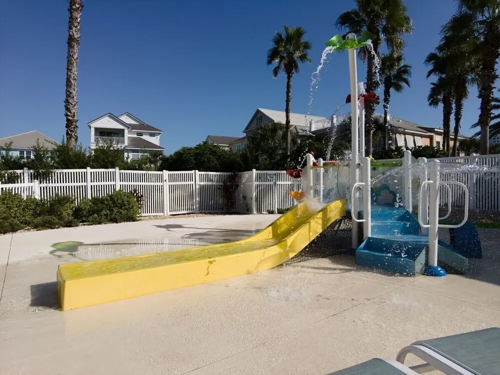 Second Floor, Dog-friendly Condo With Shared Pool, High-speed Wifi, & Central AC