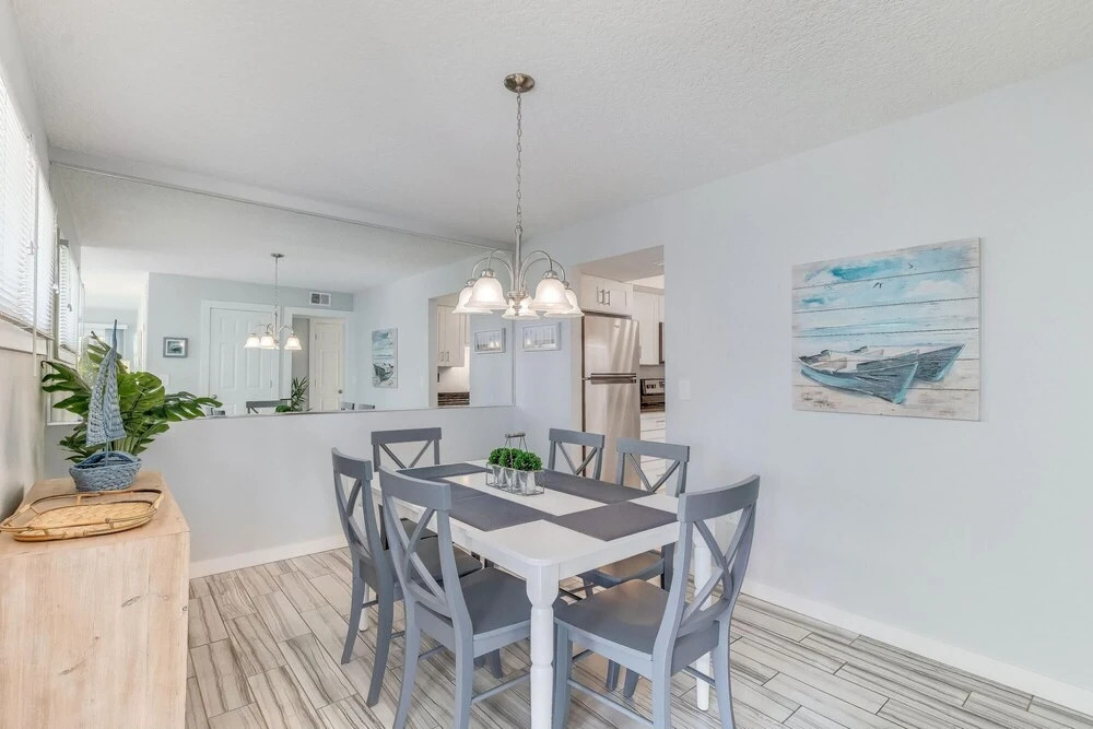 Quail Hollow A8-2d Renovated First Floor 2 Bedroom
