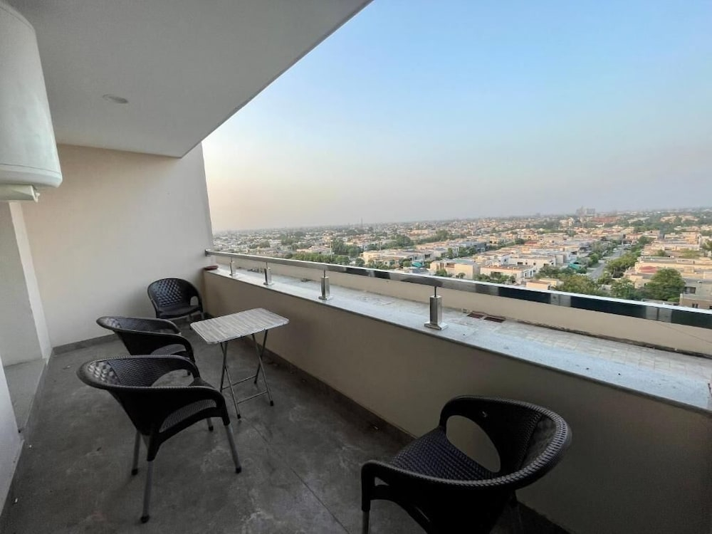 Air Reside Residency Apartment