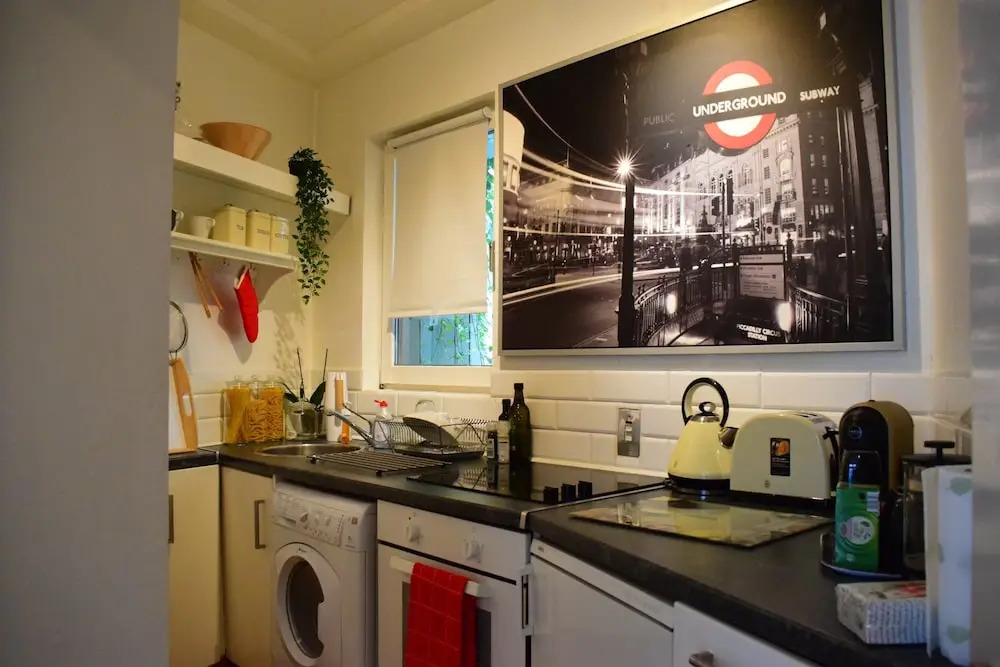 2 Bedroom Apartment in Central Dublin Sleeps 4