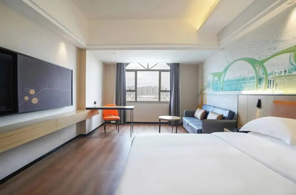 yi xuan hotel - bus station