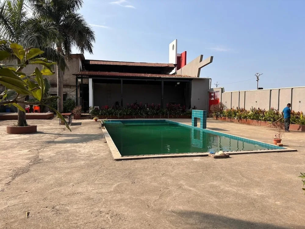 Hotel Sai Plaza