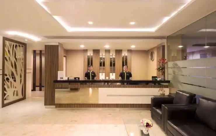 Hotel Sukajadi by Holie