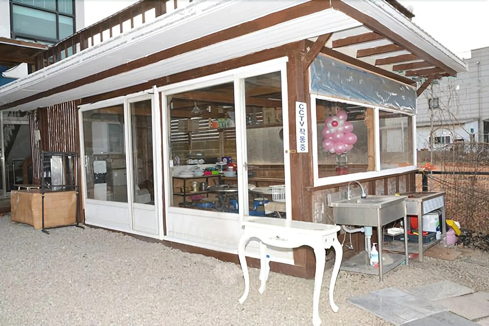 Yeongheung-do Lumiere Pension