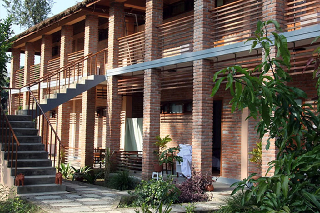 Hotel Elephant Camp