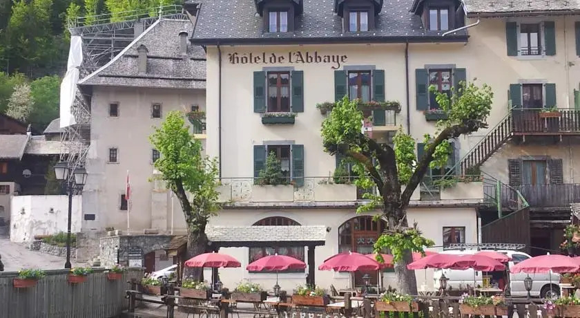 L Abbaye