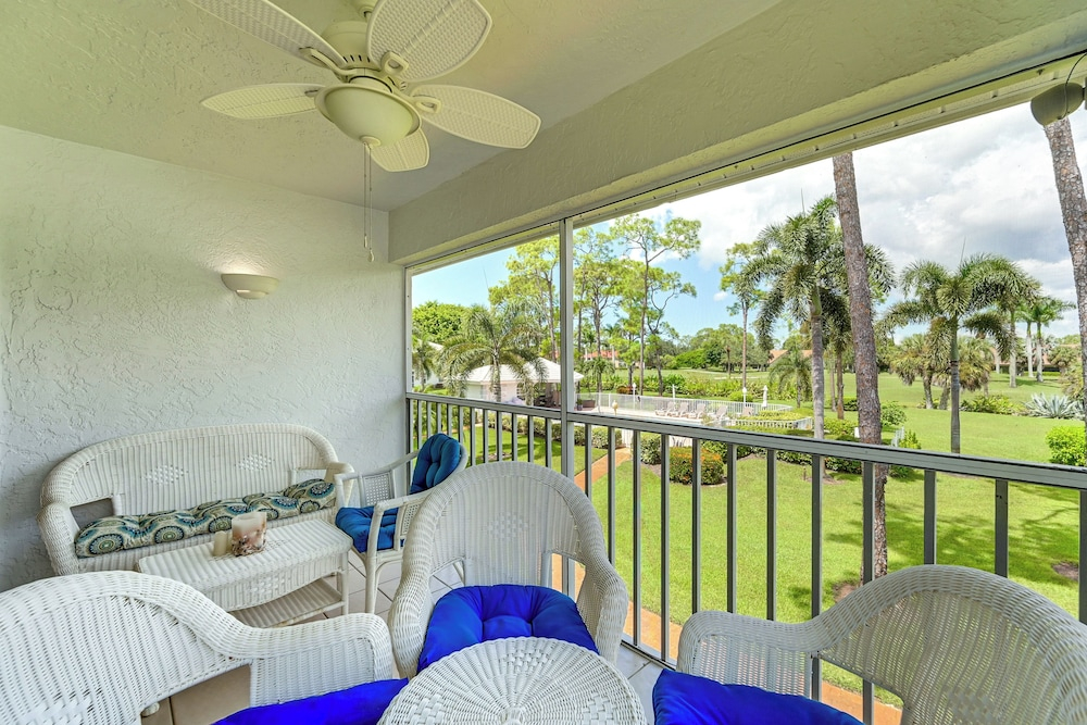 Snowbirds Welcome! Naples Resort Condo Near Golf