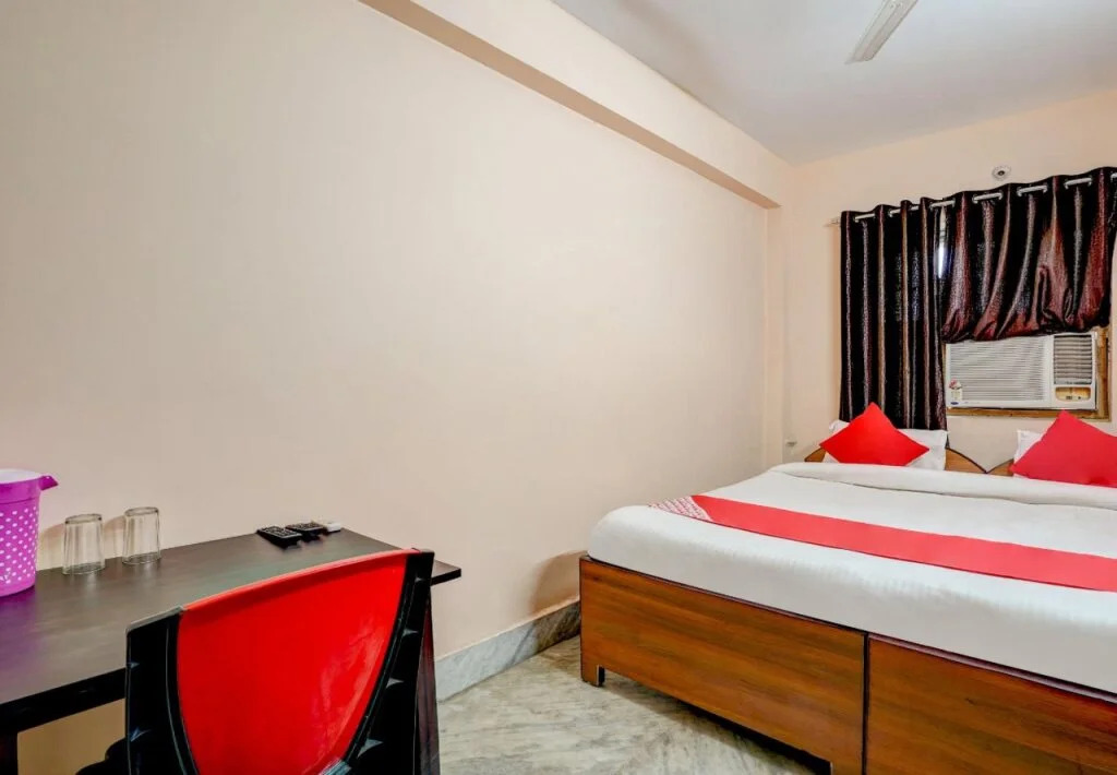 OYO 19609 Hotel Rajprabha