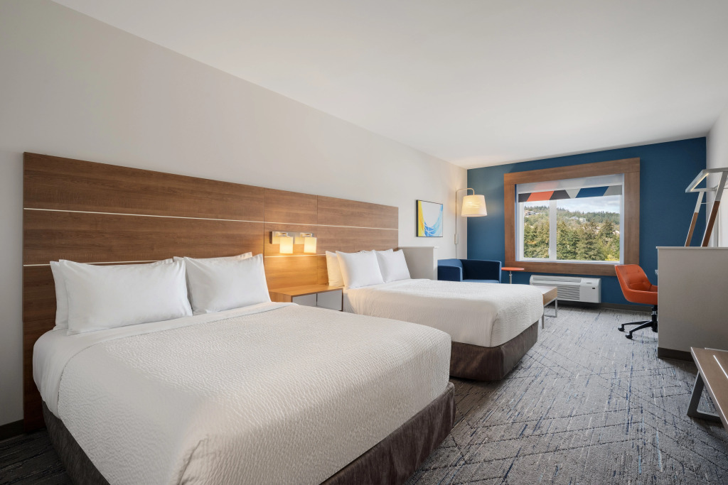 Holiday Inn Express & Suites Victoria-Colwood by IHG