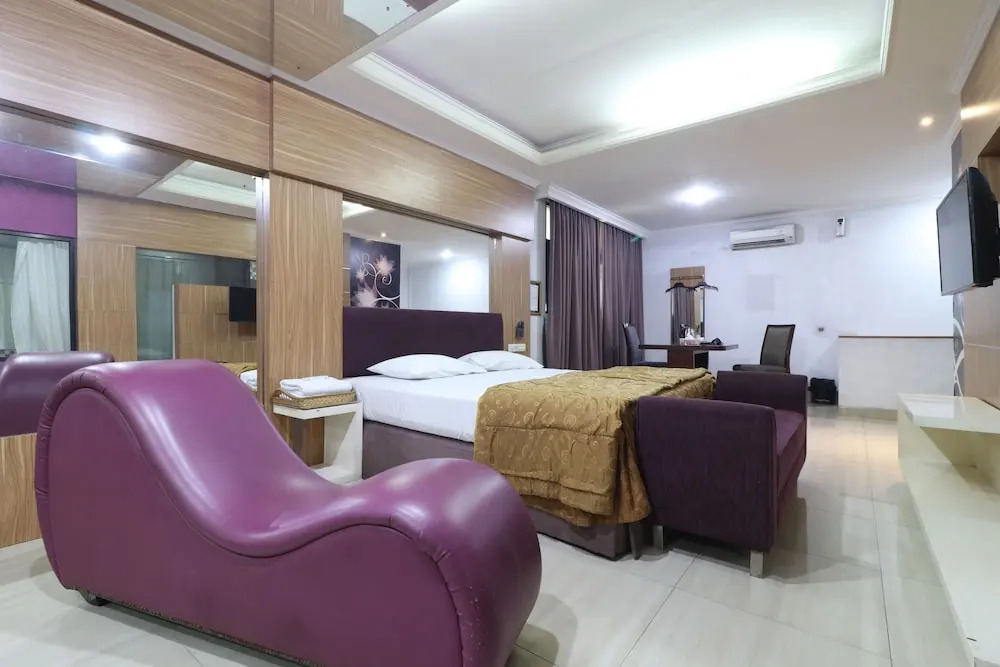 C'One Hotel Pulomas