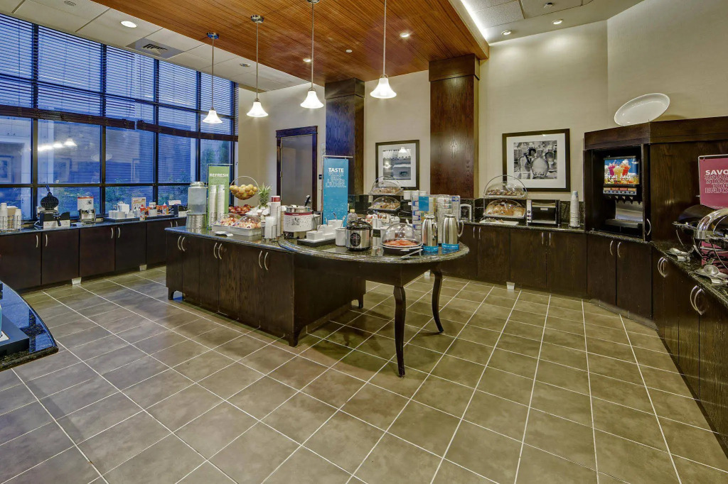 Hampton Inn & Suites Nashville-Downtown