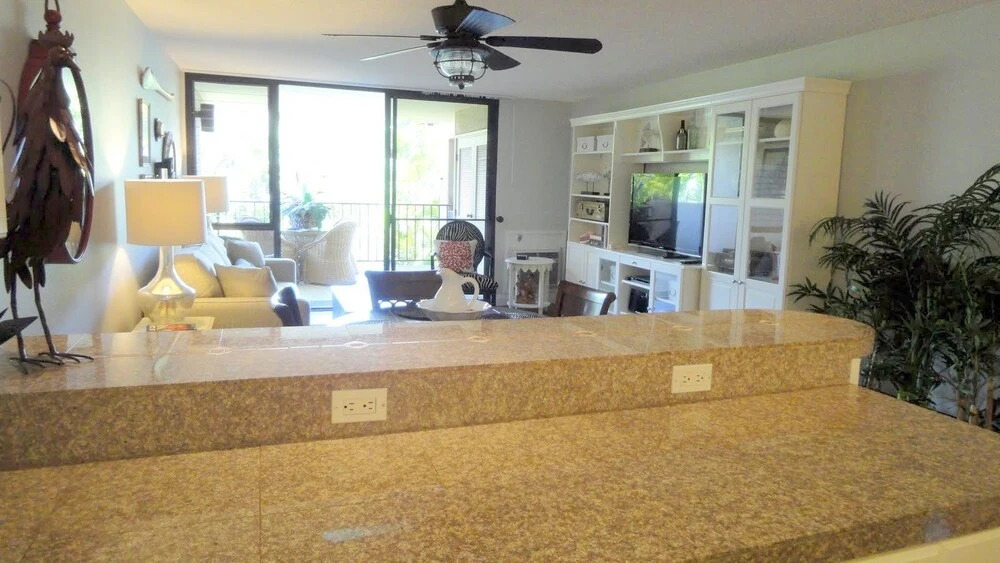 Kamaole Sands #9-207