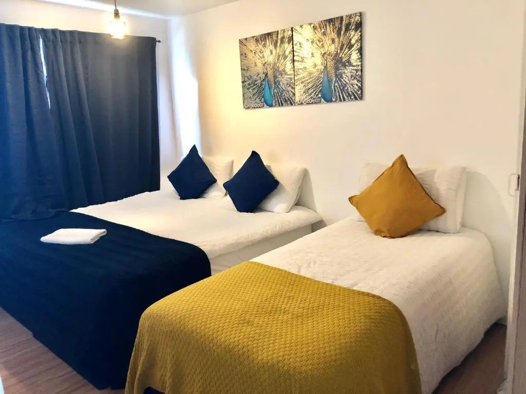 London Stratford 4 Bedrooms Apartment