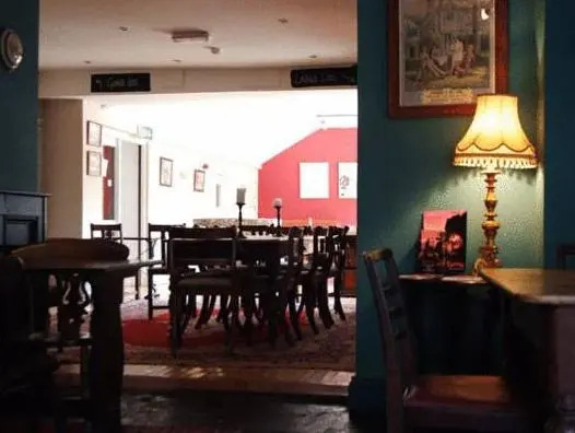 The Oakhill Inn