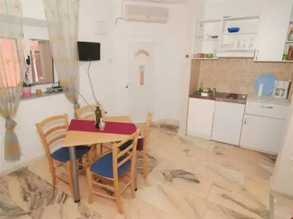 Apartments Emotha