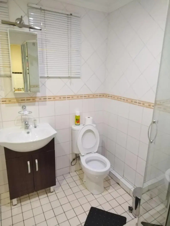 Queens Place Guest House
