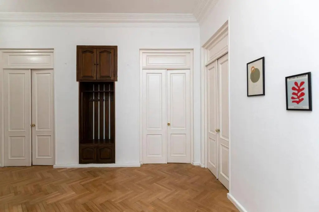 Light and Luxurious 2BR Apartment - by Wehost