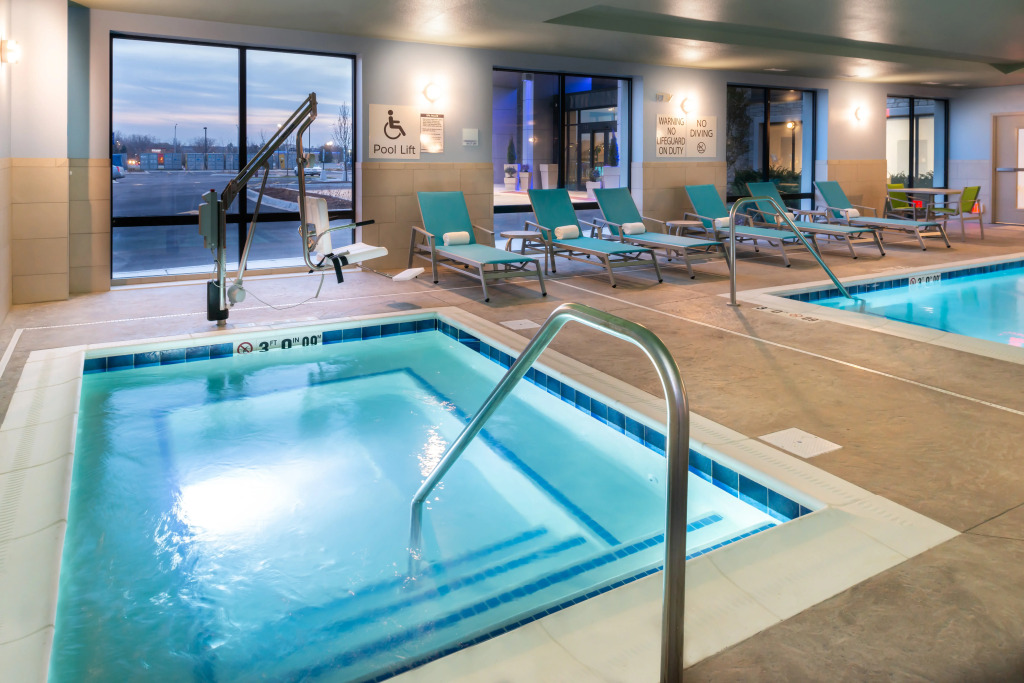 Holiday Inn Express & Suites - Romeoville - Joliet North by IHG