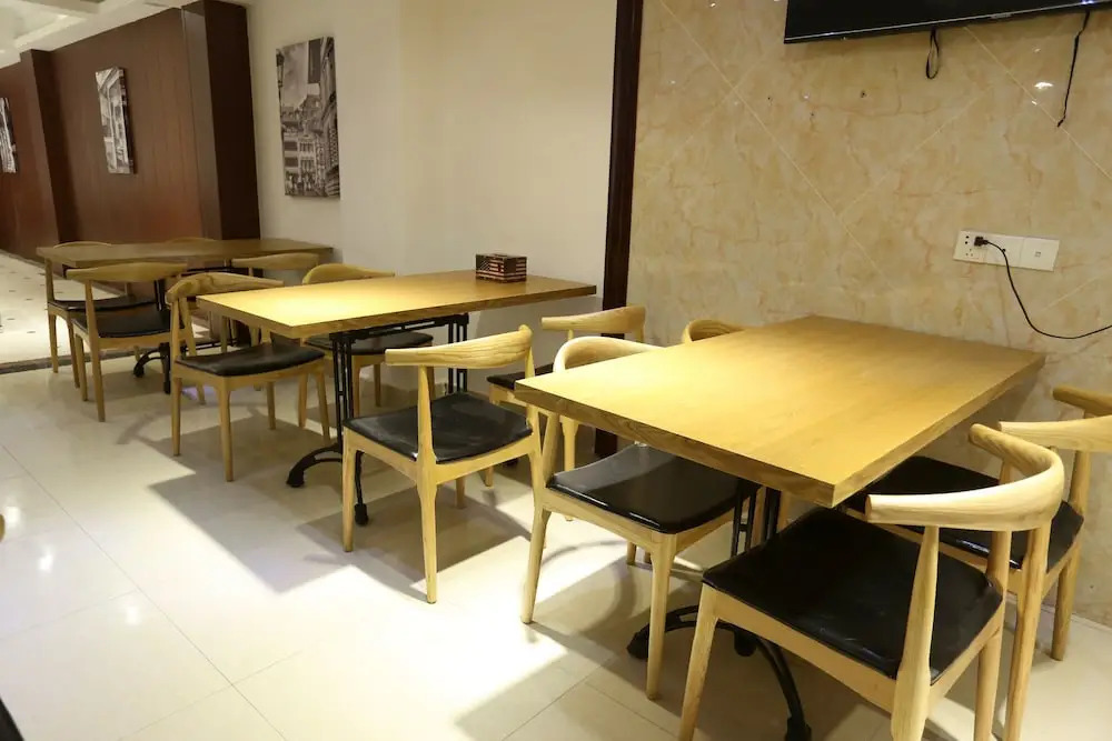 James Joyce Coffetel Nanchang West Station Nanchang University