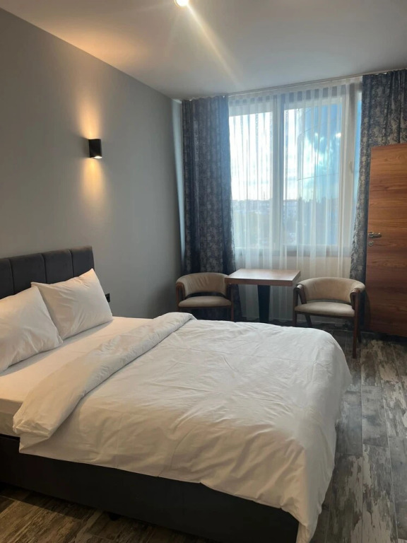 Tuzla Grand