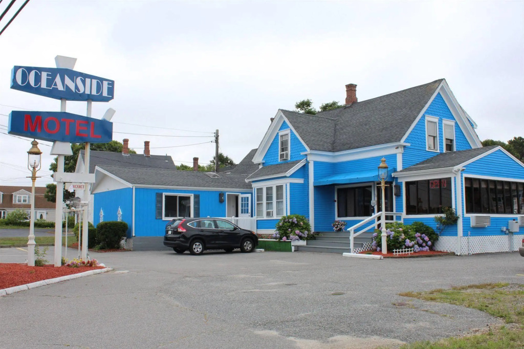 Dennisport Surf Club Boutique Hotel