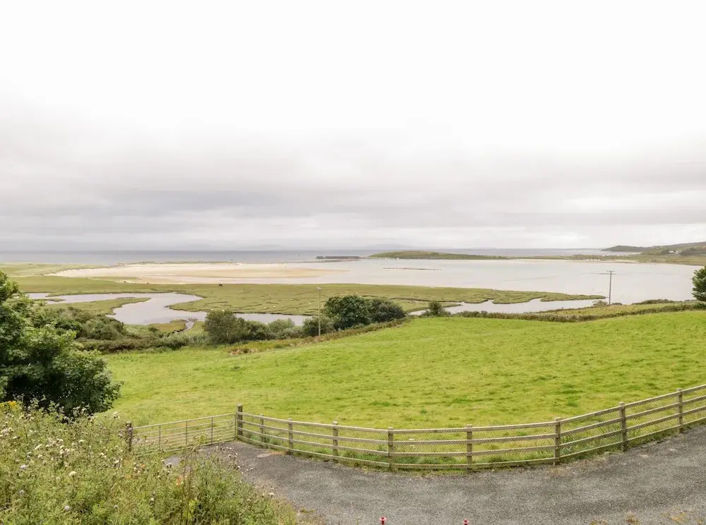 Curragh Hill
