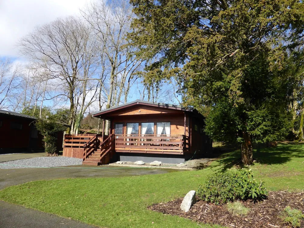 Birch Lodge 22 With Hot Tub, Newton Stewart
