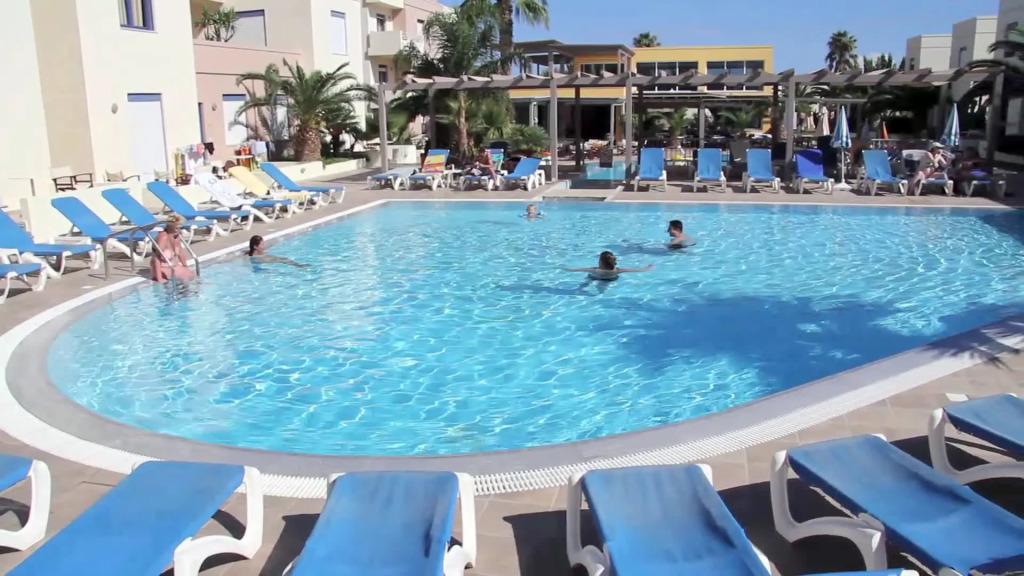 Meropi Hotel & Apartments