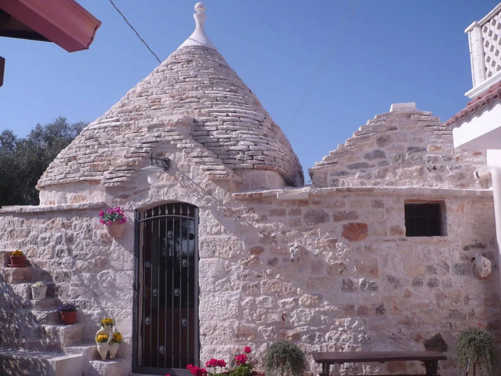 LIsola Felice e Trulli Sotto Le Stelle