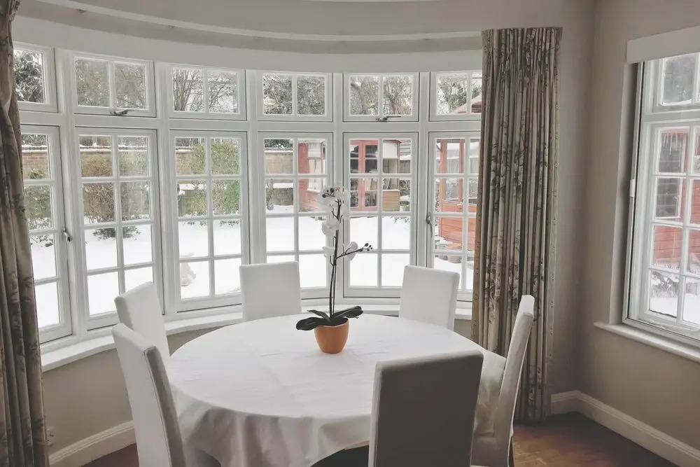 Spacious 4 Bedroom House for 8 People With Garden