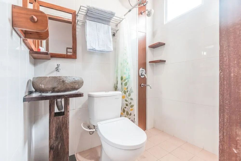 DKrepyak by OYO Rooms