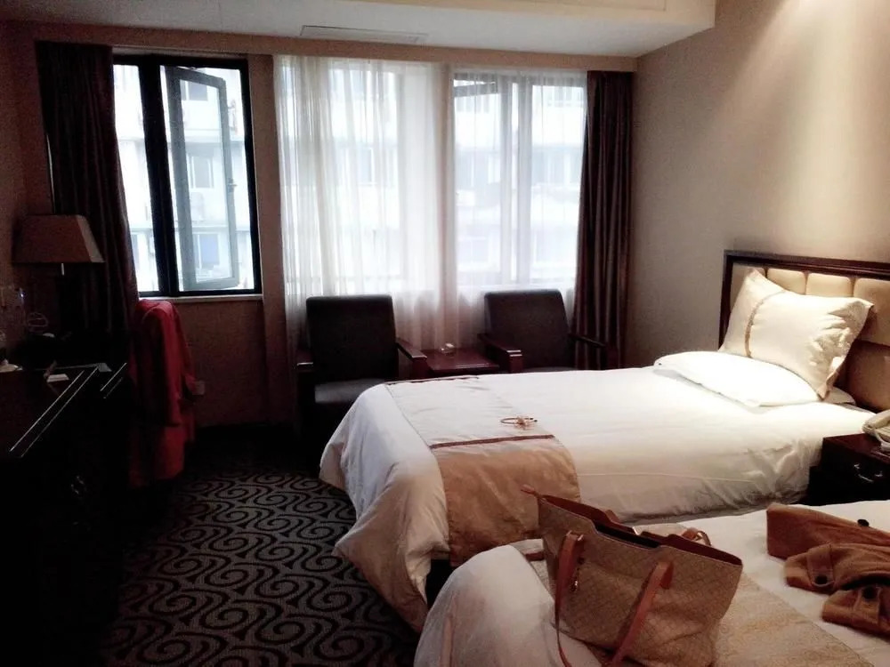 Lizhengmen Hotel