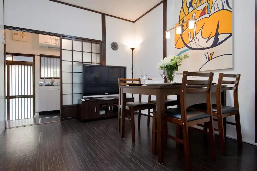 Zebrahouse Dekijima