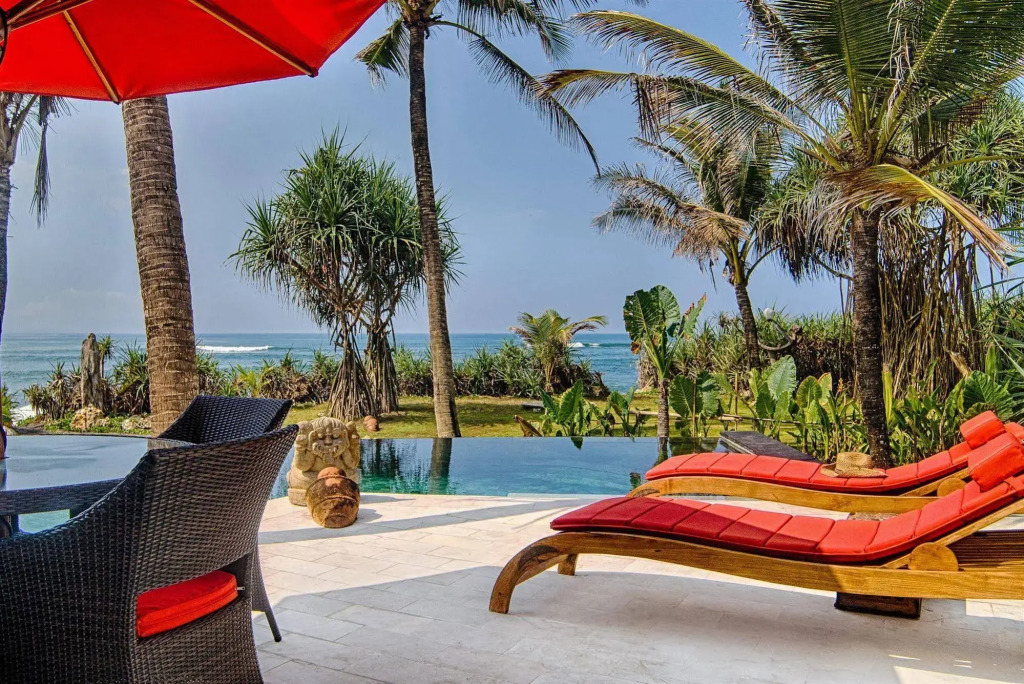 Sejuk Beach Villas