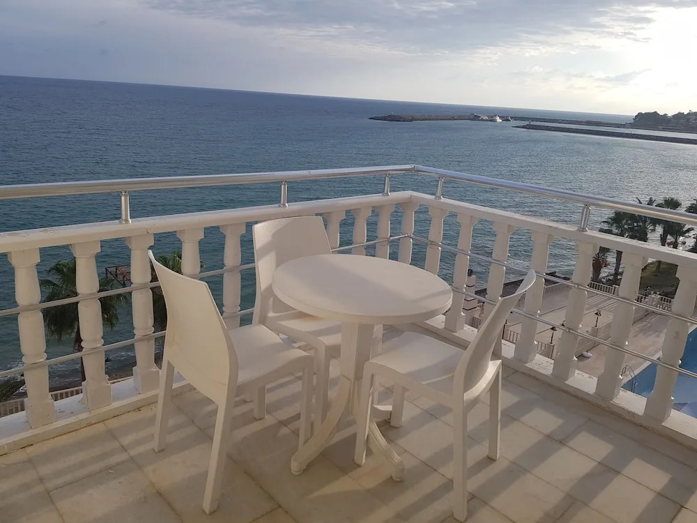 Hotel Anemurion