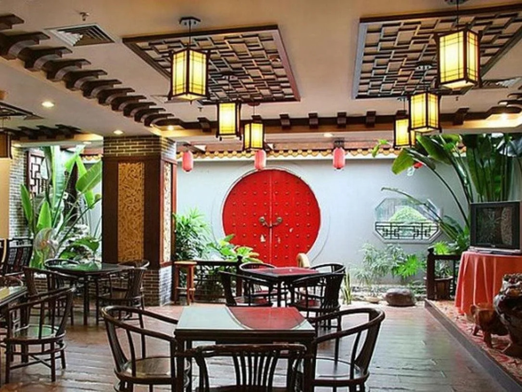 Tourist Hotel