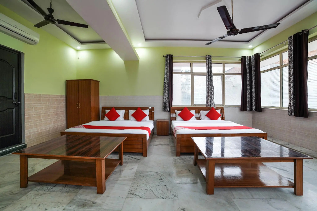 Capital O 49341 Sankalp Hotel