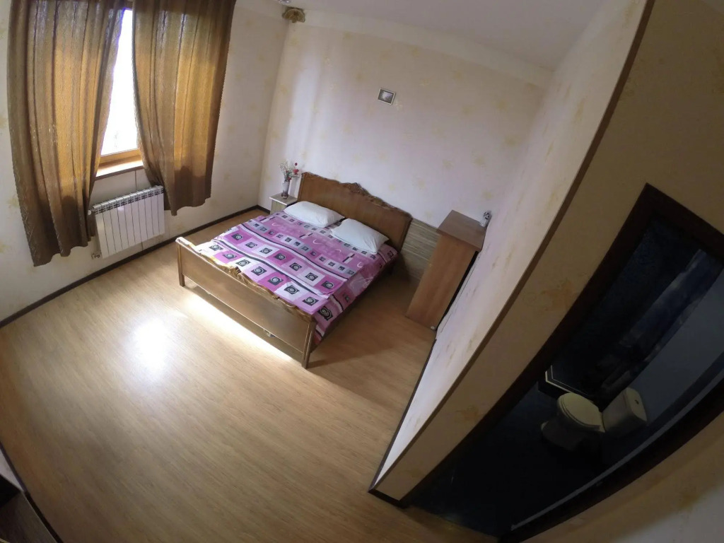 Glide Hostel