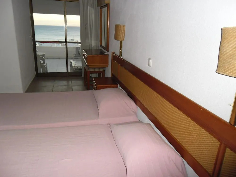 Albufeira Sea View by Rentals in Algarve (51)