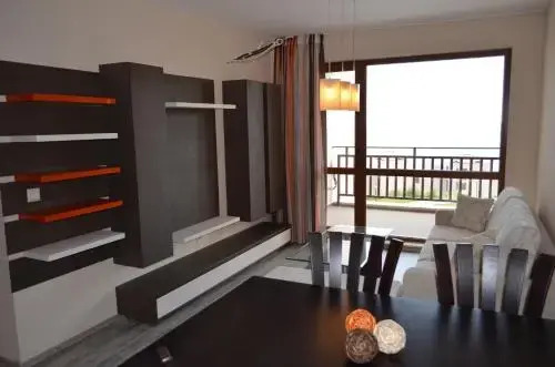 Апартамент Балчик Гардънс - Balchik Gardens Apartment