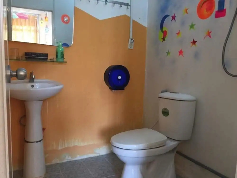 Hai Cay Thong Homestay - Hostel