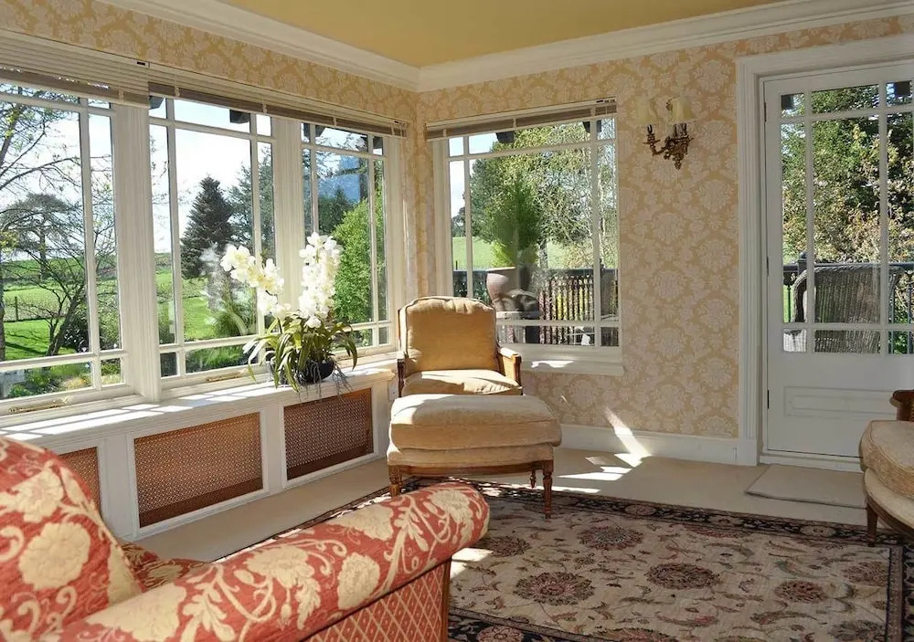 Lawburn House