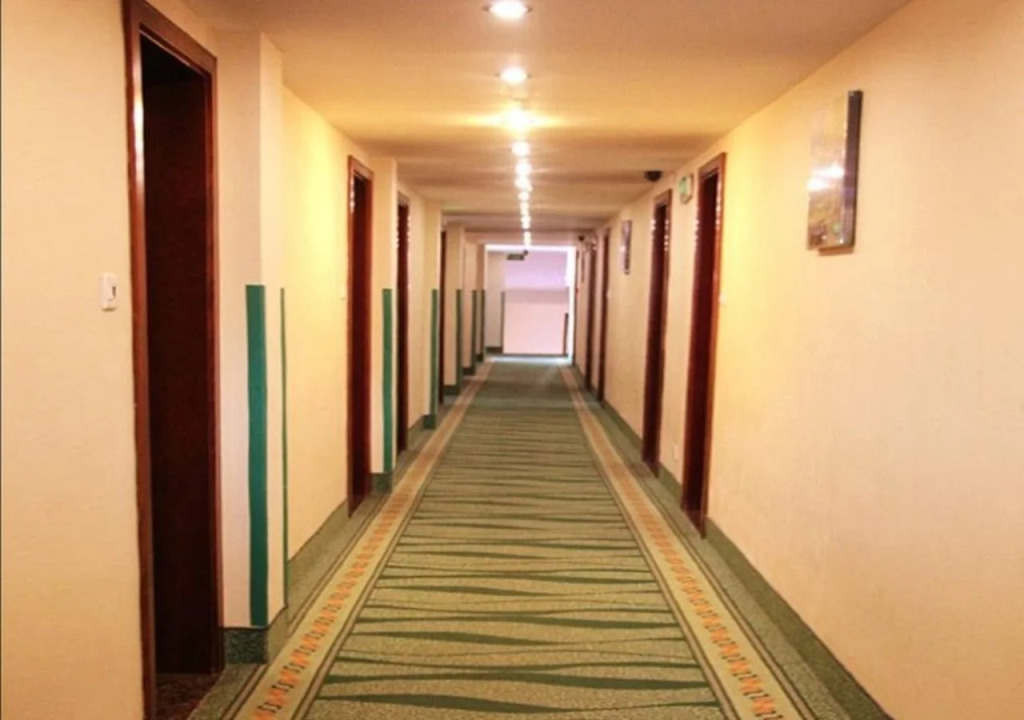 Greentree Inn Shenzhen Huaqiangbei Express Hotel