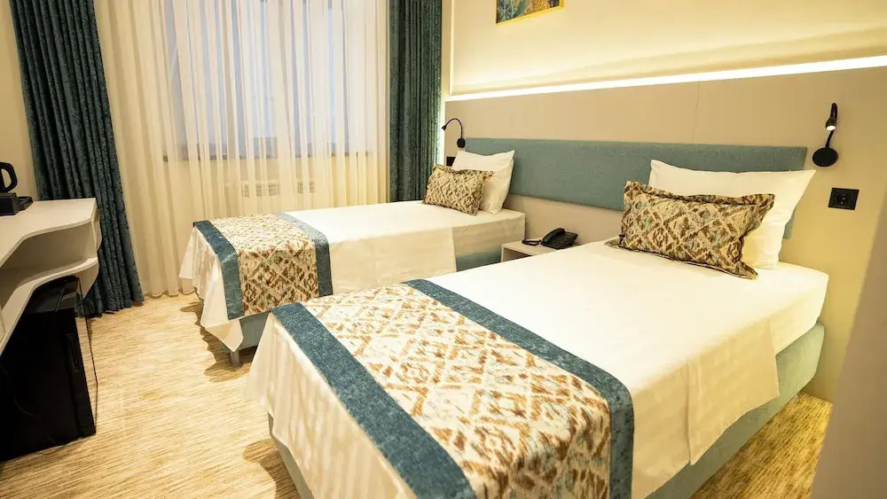 Coco Airport Hotel
