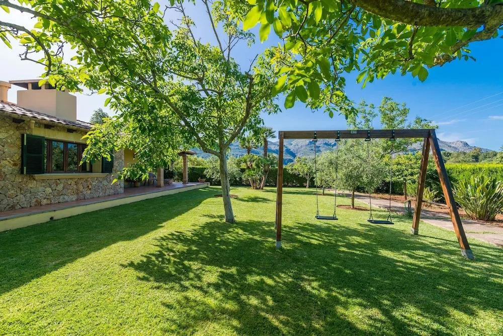 Villa La Sort by Villa Plus