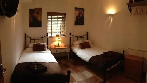 Tanglewood Gatwick Bed & Breakfast