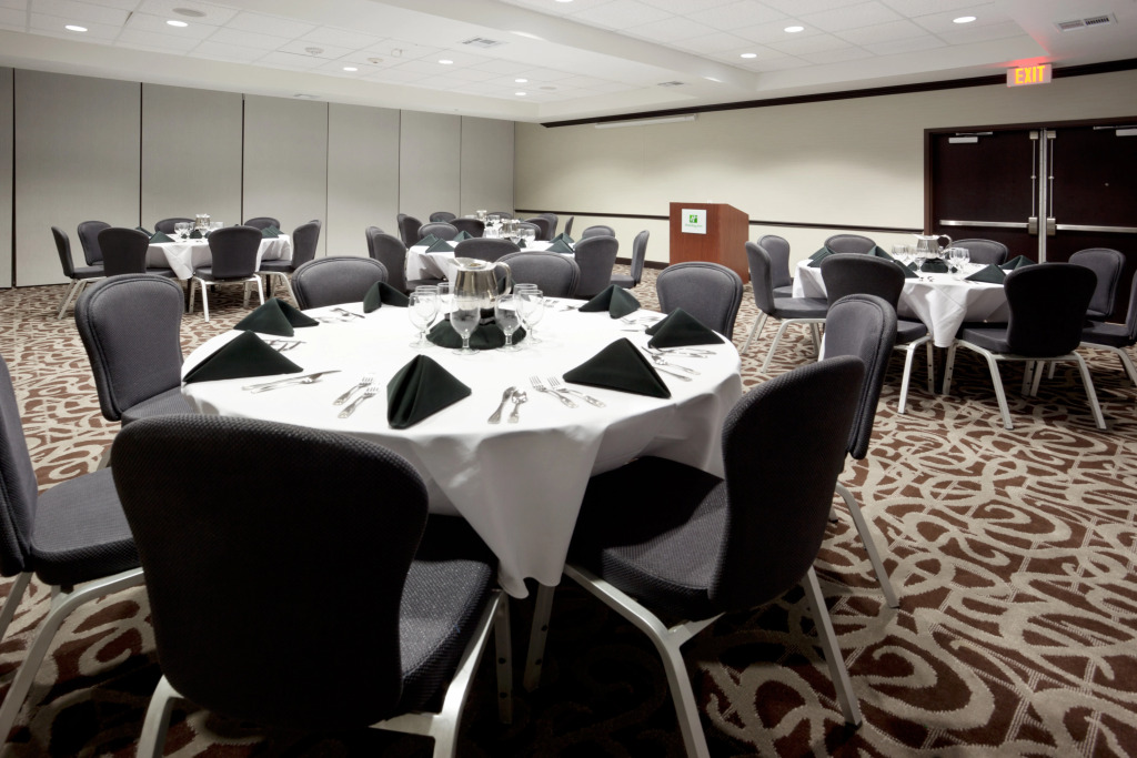 Holiday Inn San Antonio North Stone Oak Area by IHG-Newly Renovated